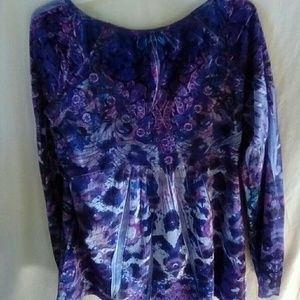 Women's top velour by one world